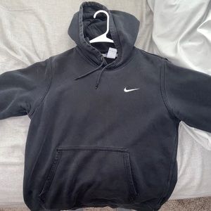Nike black pullover hoodie